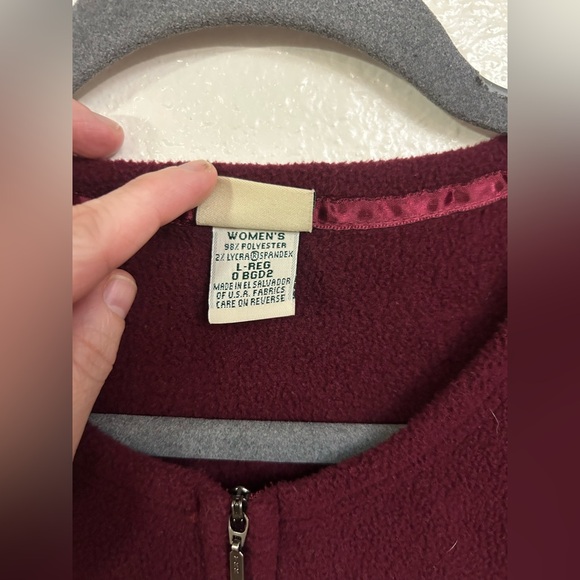 Vintage LL Bean Maroon Fleece Zip Up Vest Womens Size L - Picture 4 of 7